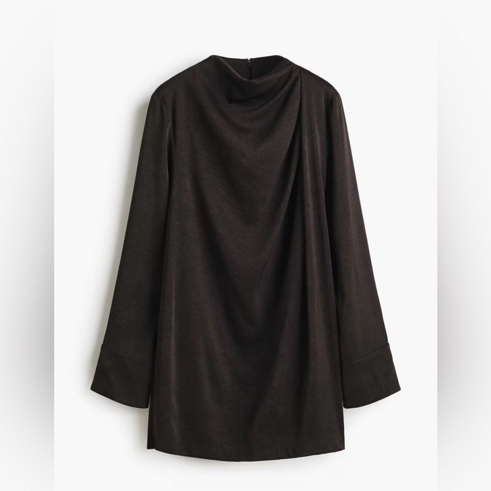 Elegant Black Long Sleeve Dress